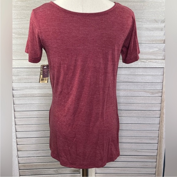 HARD ROCK CAFE Women's Twist Hem Tee (NWT
Burgundy-XS - Picture 3 of 3